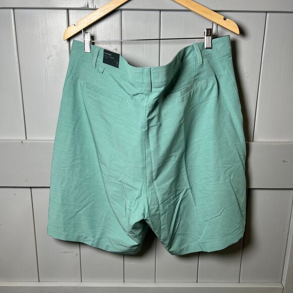 VRST Men's Flat Front Golf Shorts Pale Green Size 42 NEW - Picture 7 of 8